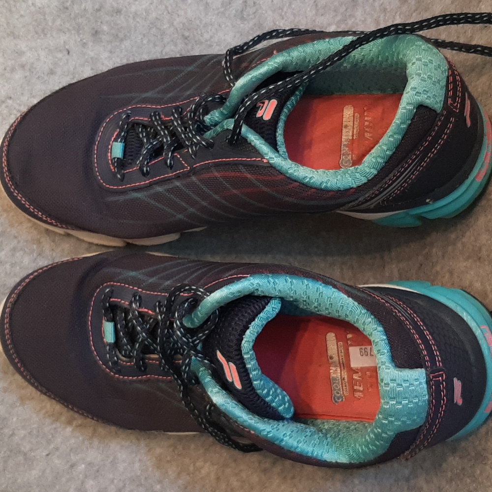 Fila Cool Max Memory Foam Sneakers Women’s Running Shoes Gray Teal Pink Sz 6.5